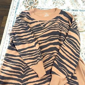 Aerie sweatshirts (smoke free)